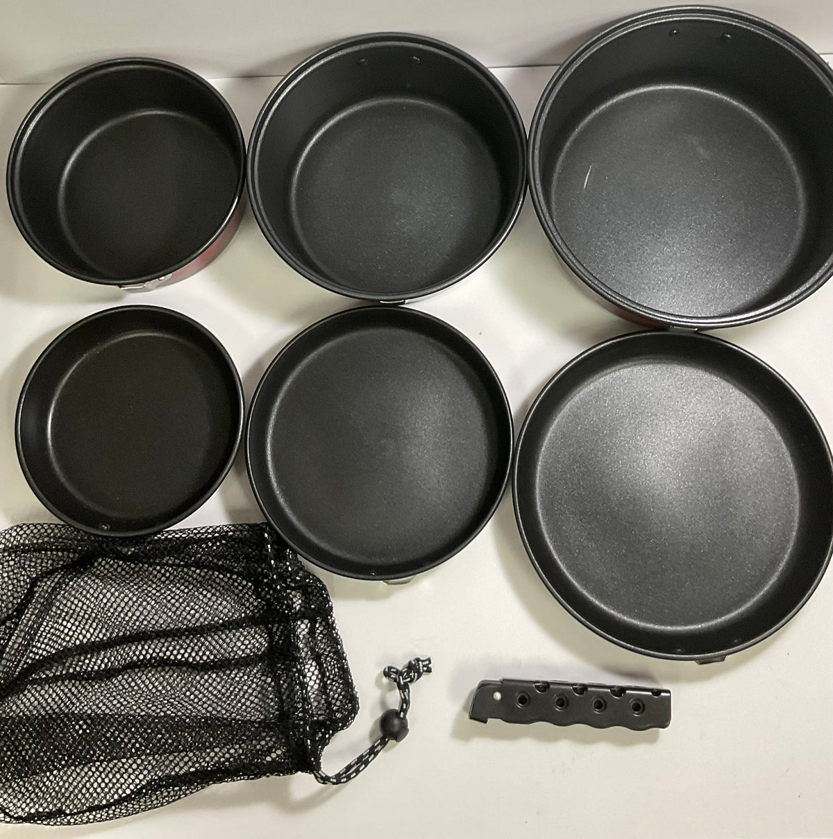Texsport 7-Piece Kangaroo Cook Kit Missing Lids for Pans