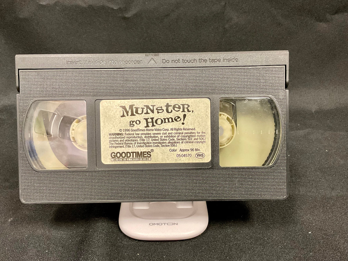 Munsters Go Home! Vintage 1996 VHS Video Tape Movie UNSEALED UNTESTED