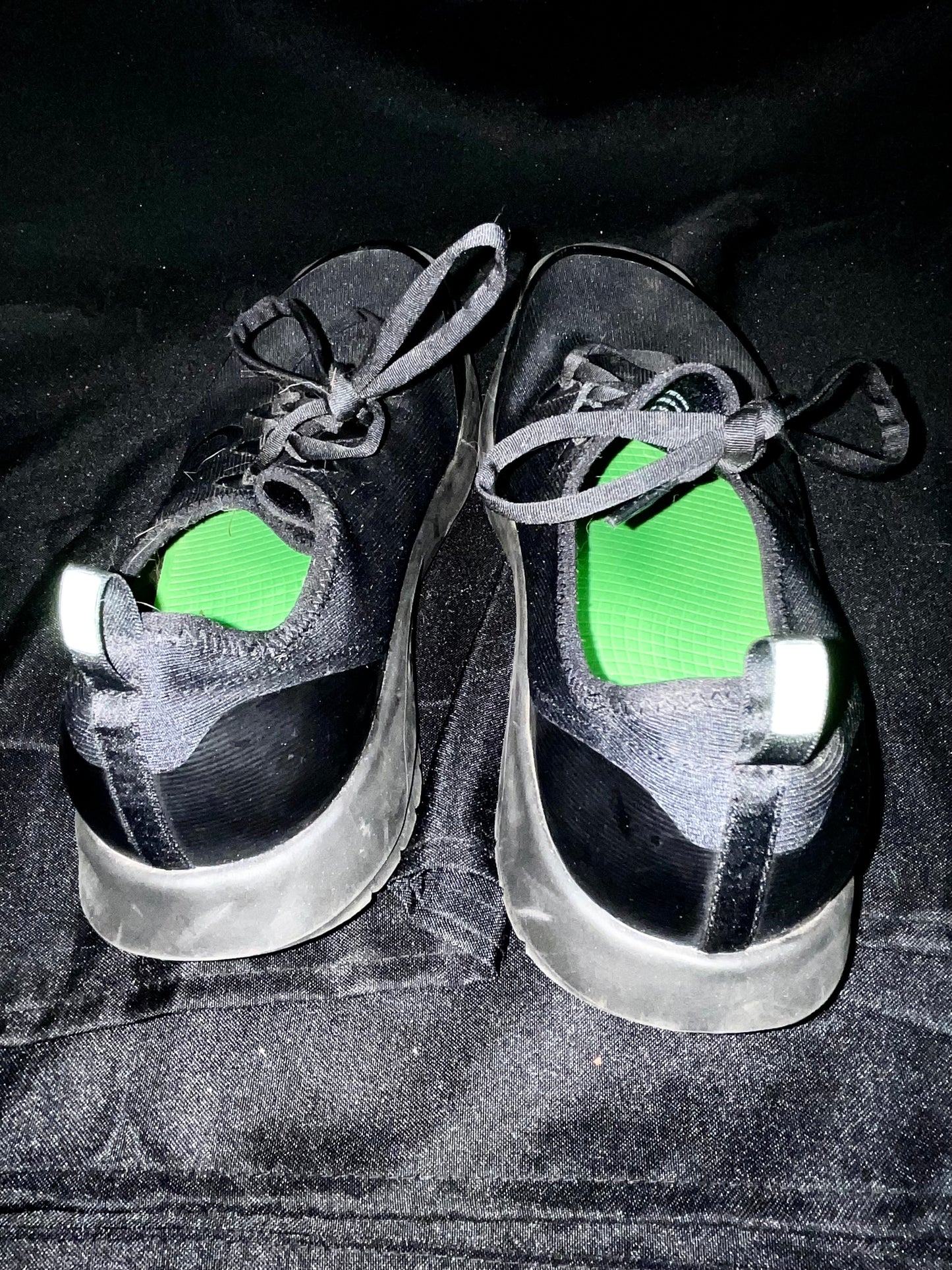 OOFOS Size 11 Women’s Black Out OOMG Sport LS Lace-Up Low Sneakers