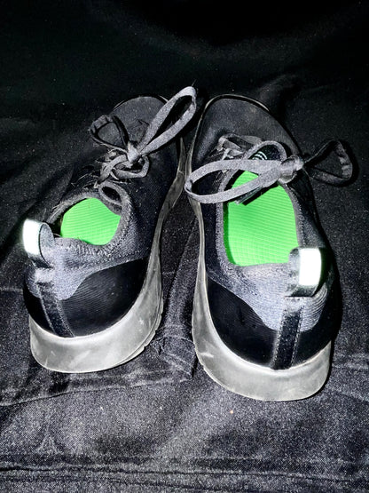 OOFOS Size 11 Women’s Black Out OOMG Sport LS Lace-Up Low Sneakers