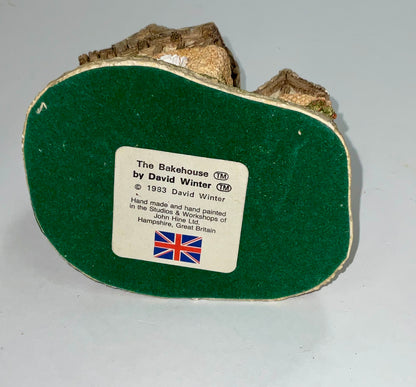 David Winter Bakehouse Collectible Miniature Cottage