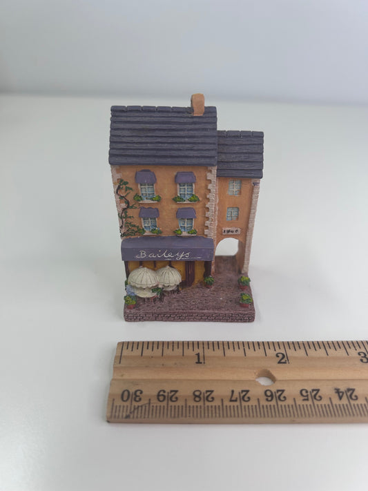 Baileys Irish Cream Vintage 1999 Limited Edition Continental Cafes Mini Three Story Coffee Shop