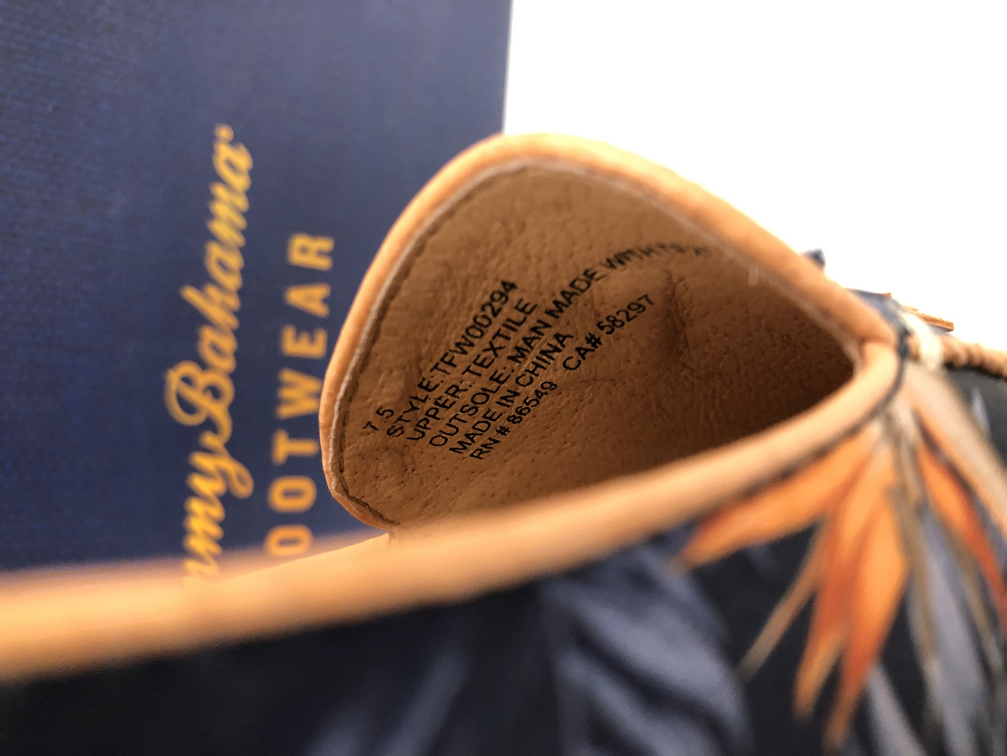 Tommy Bahama Footwear Bird of Paradise Tropical Loafers Flats Women's Shoes Size 7.5 in Original Box