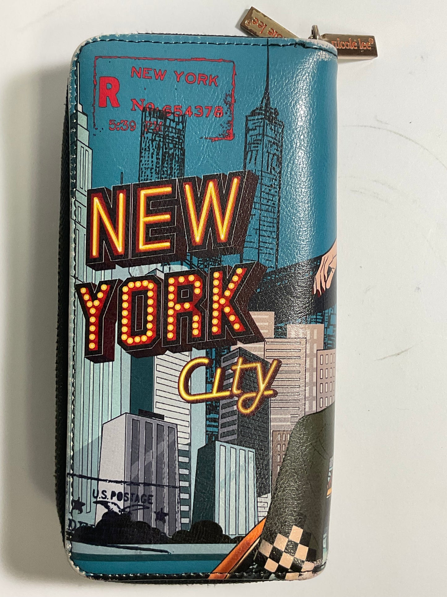 Nicole Lee WALLET