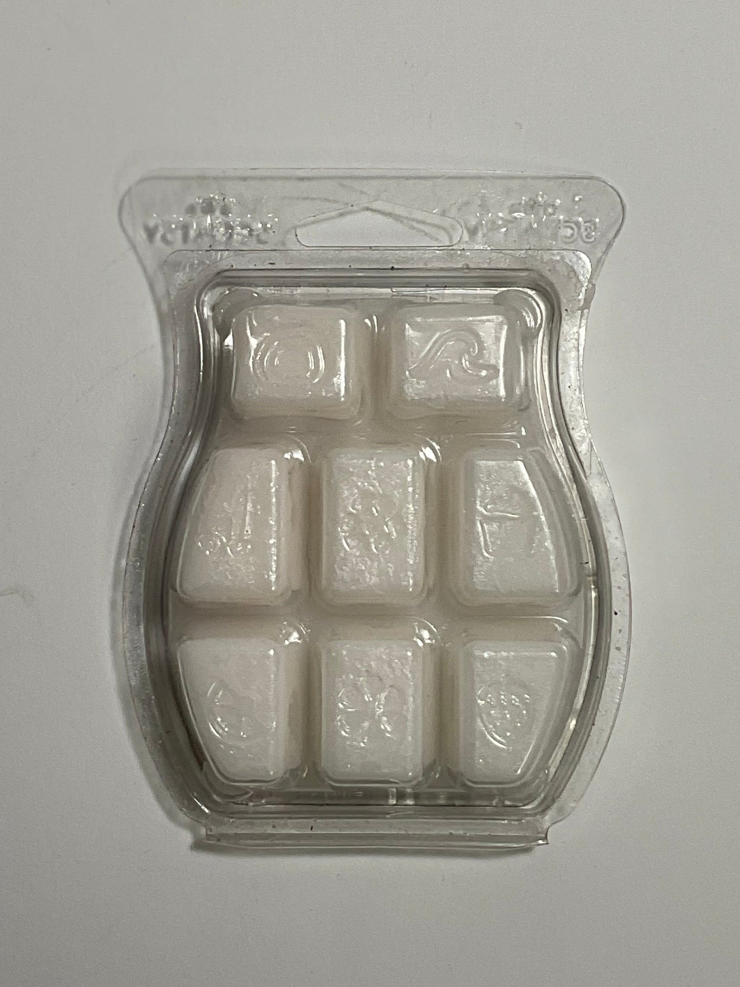 NFL Football Scentsy Gridiron Rush Bar Citrus Crisp Apple Scent 3.2 Ounces Retired