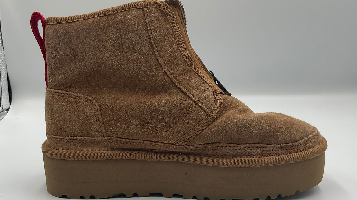 UGG Women's (size 6) Neumel Platform Zip Chestnut Suede Boots