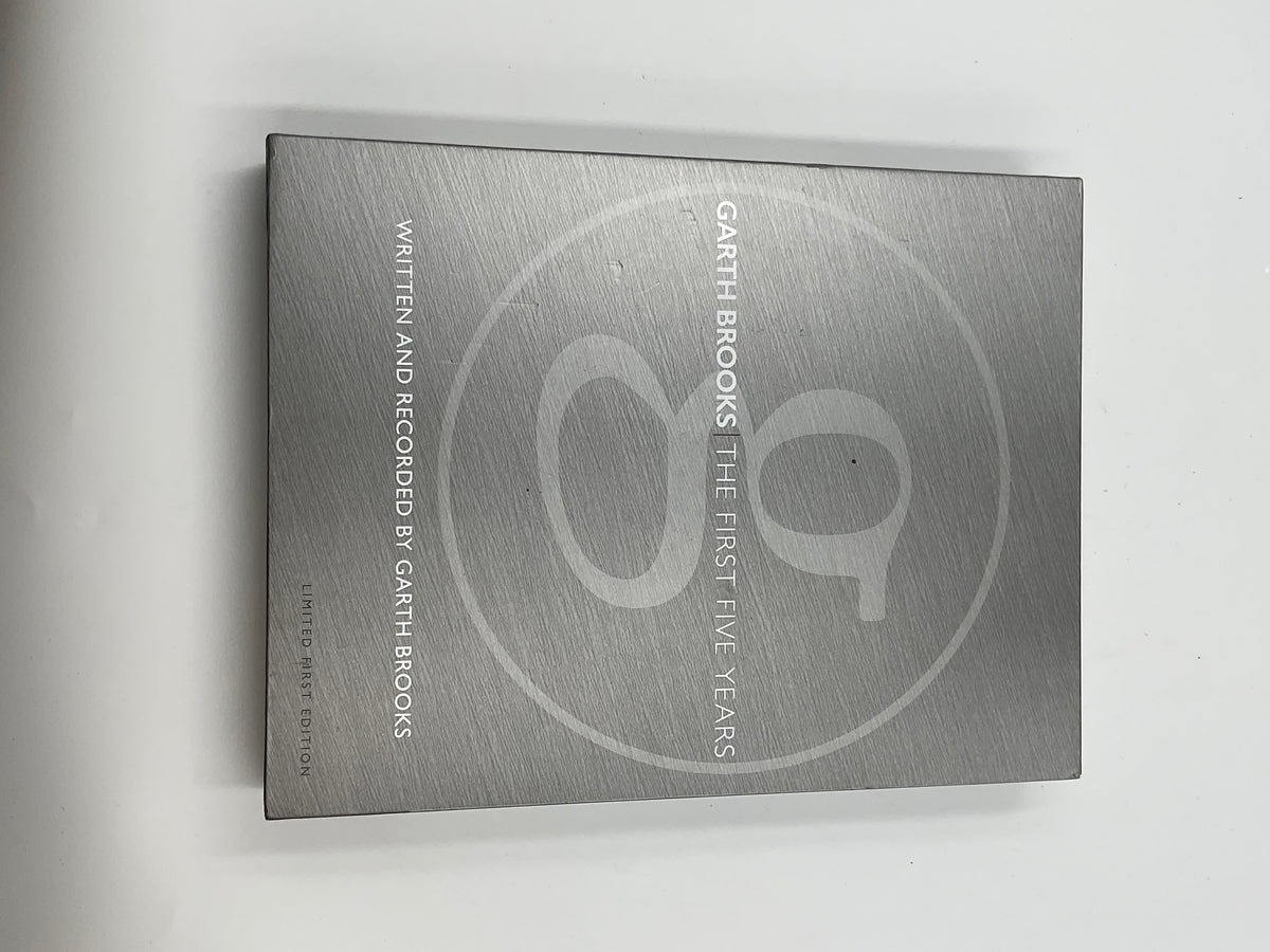 Garth Brooks The Anthology Part I The First Five Years Limited First Edition Book NO CDS