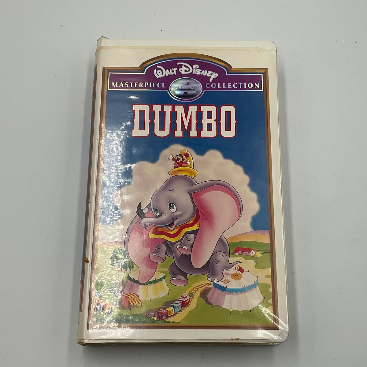 Walt Disney Masterpiece Collection Dumbo VHS Tape with Clamshell Case