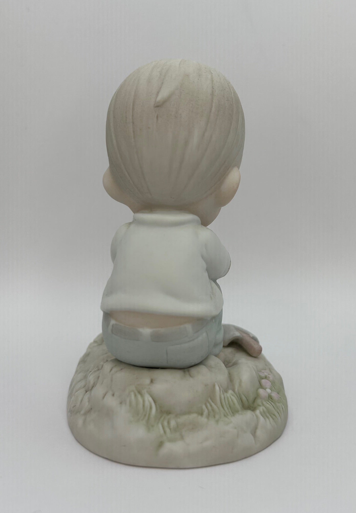 Precious Moments Vintage 1987 Members Only Figurine In His Time New in Box Tags Mint