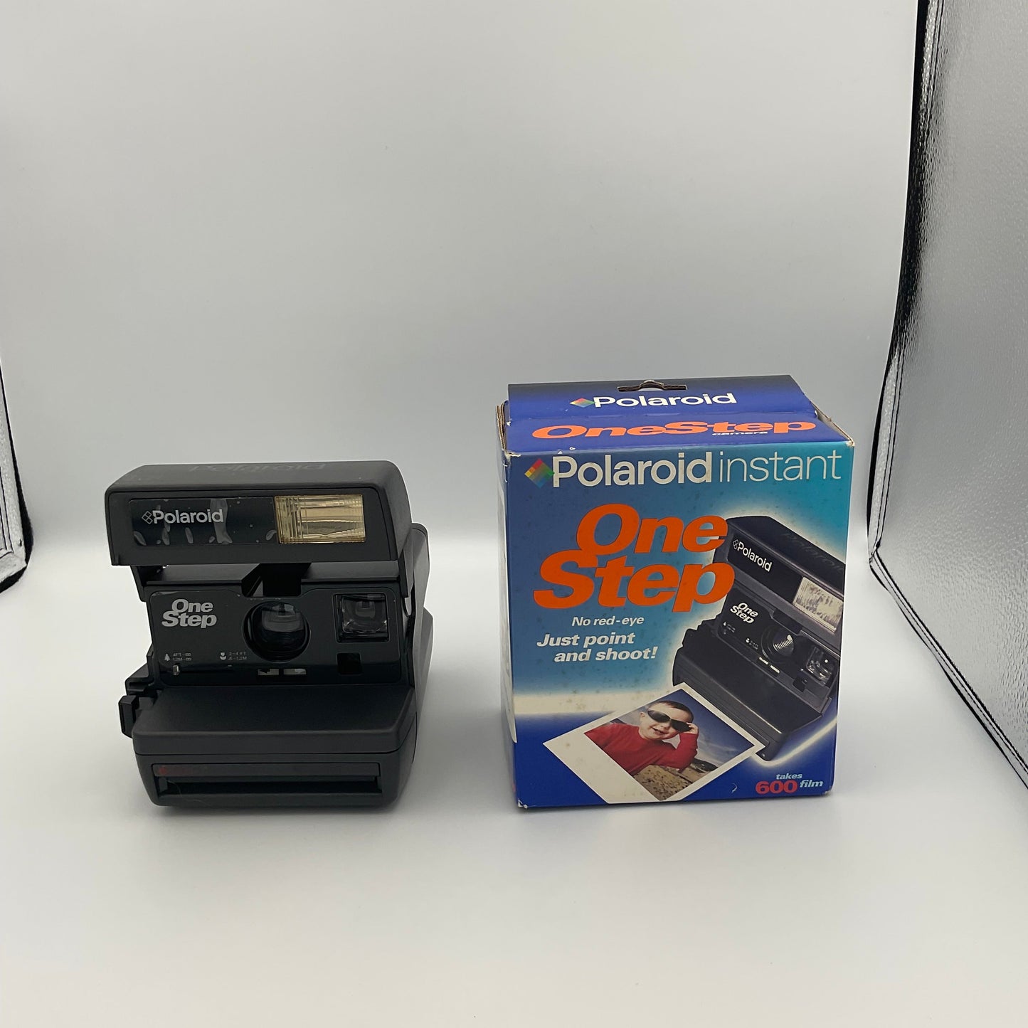 Polaroid OneStep 600 Instant Film Camera