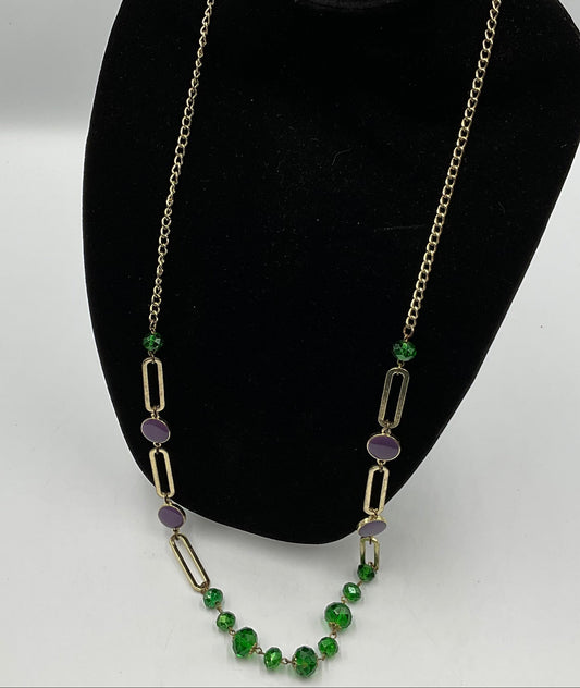 Emerald Green and Amythyst Color Goldtone Necklace Fashion Jewelry