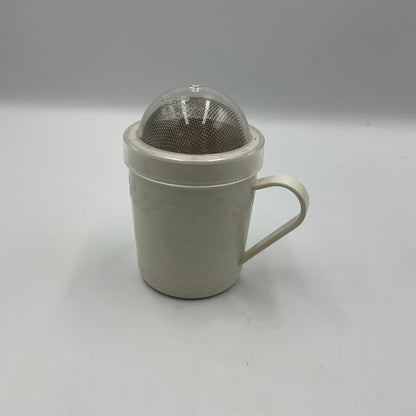 Pampered Chef Flour And Sugar Shaker