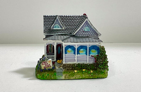 Liberty Falls Americana Collection Lady Olivia's Palm Readers' Cottage