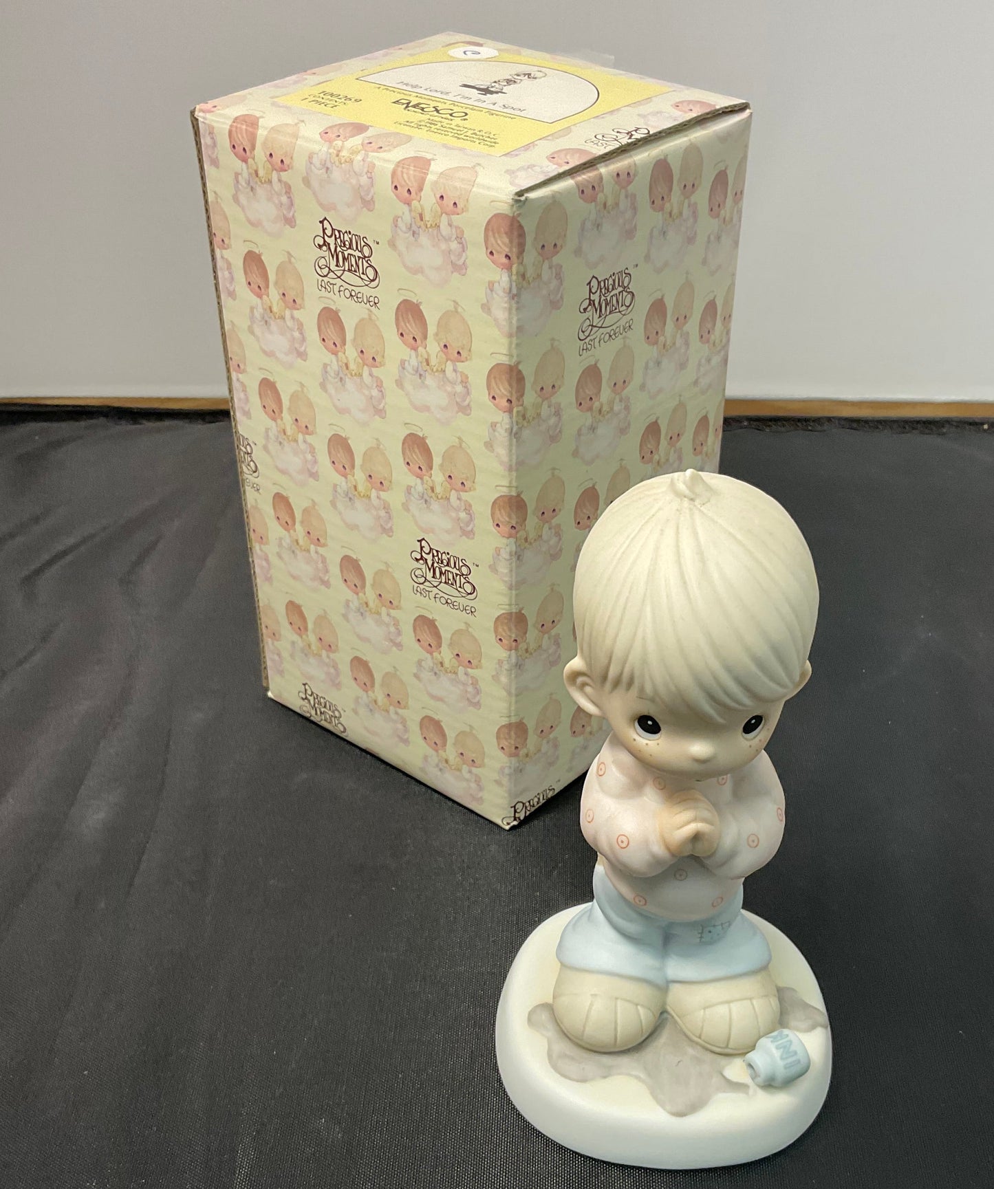 Precious Moments Vintage 1986 Help Lord I'm In A Spot Hand Painted Porcelain Collectible Figurine
