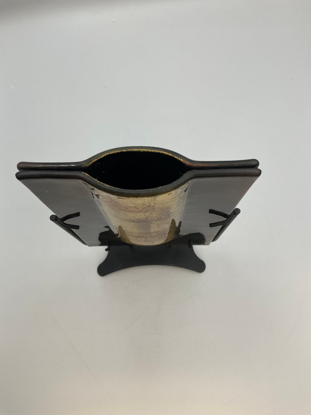 Jasmine Art Glass Fused Glass U Pocket Vase with Metal Display Stand