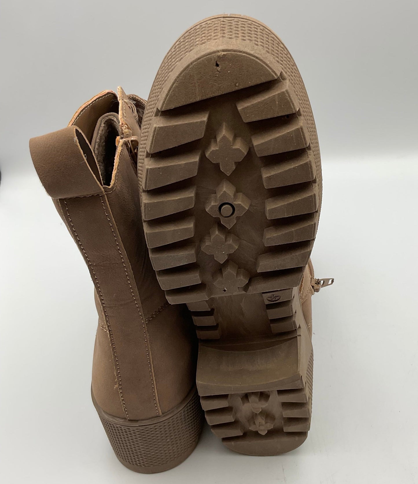 Rouge Helium Powerful Women's Shoe Size 9 Zipper Lace Up Boots Tan Brown