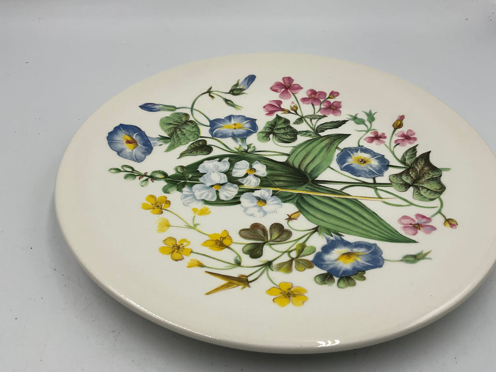 Vintage 1976 Avon Wild Flowers Of The Southern United States