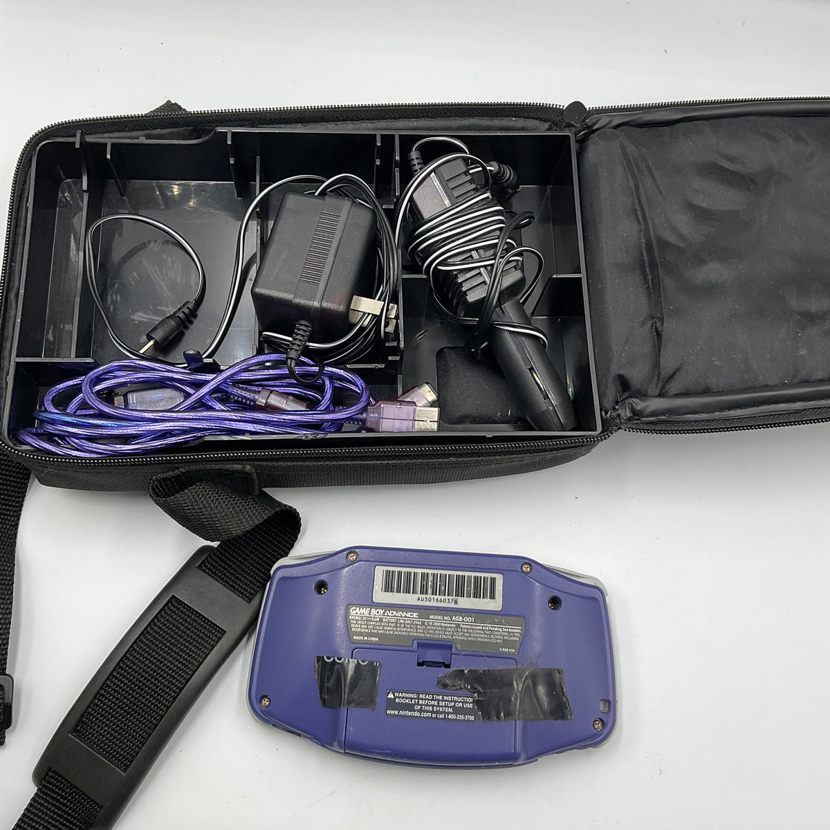 Nintendo Game Boy Advance Blue in Case