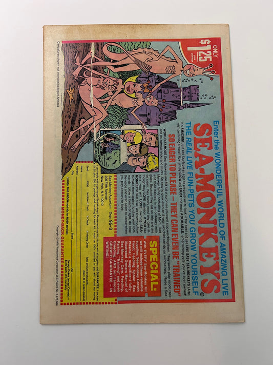 Daffy Duck #122 No Peddlers Vintage 1979 Whitman 40 Cent Comic Book