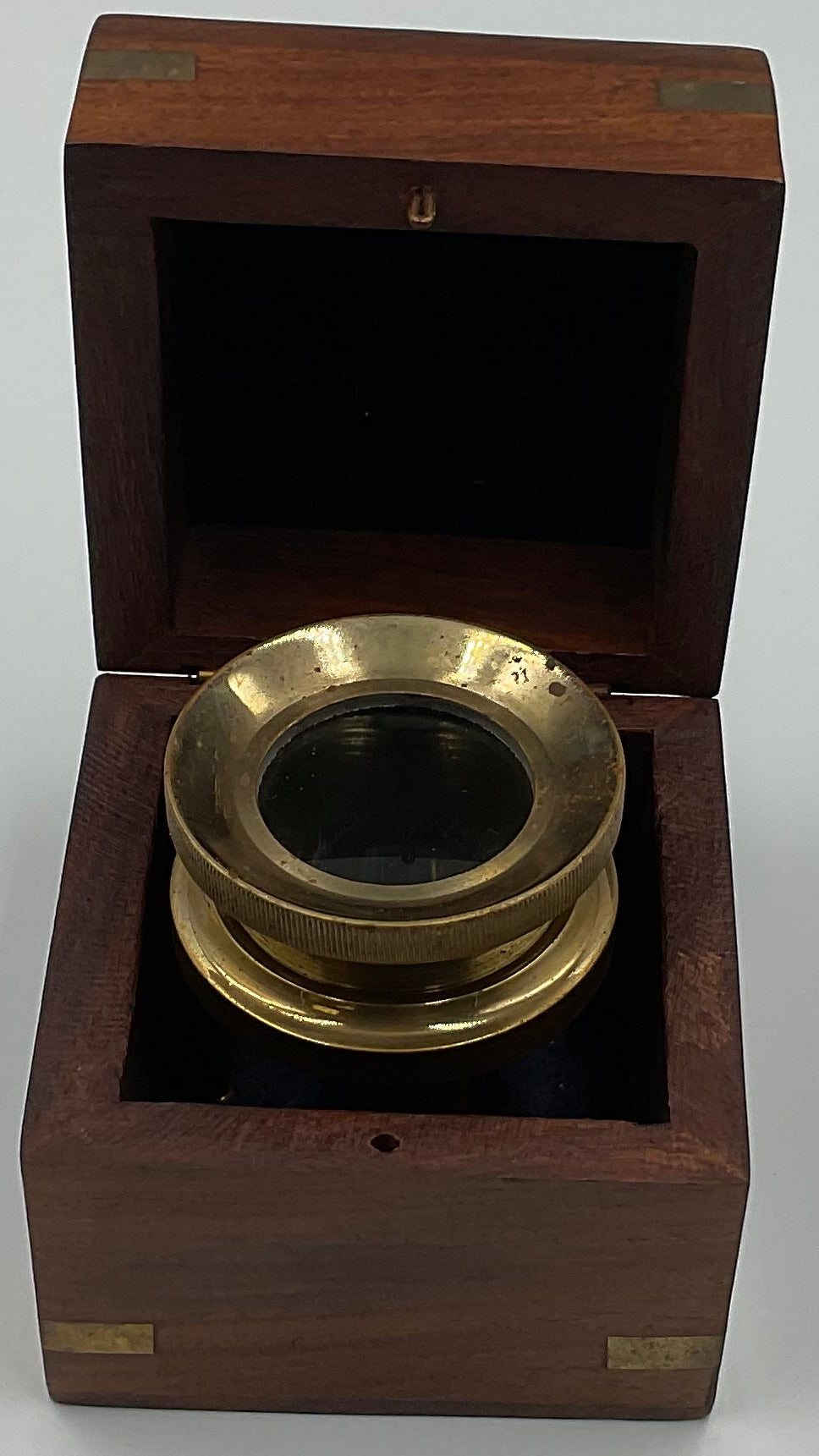 Vintage-style nautical chart magnifier