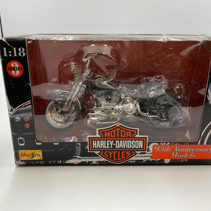 Harley Davidson 95th Anniversary Model Series 3 Die Cast Replica