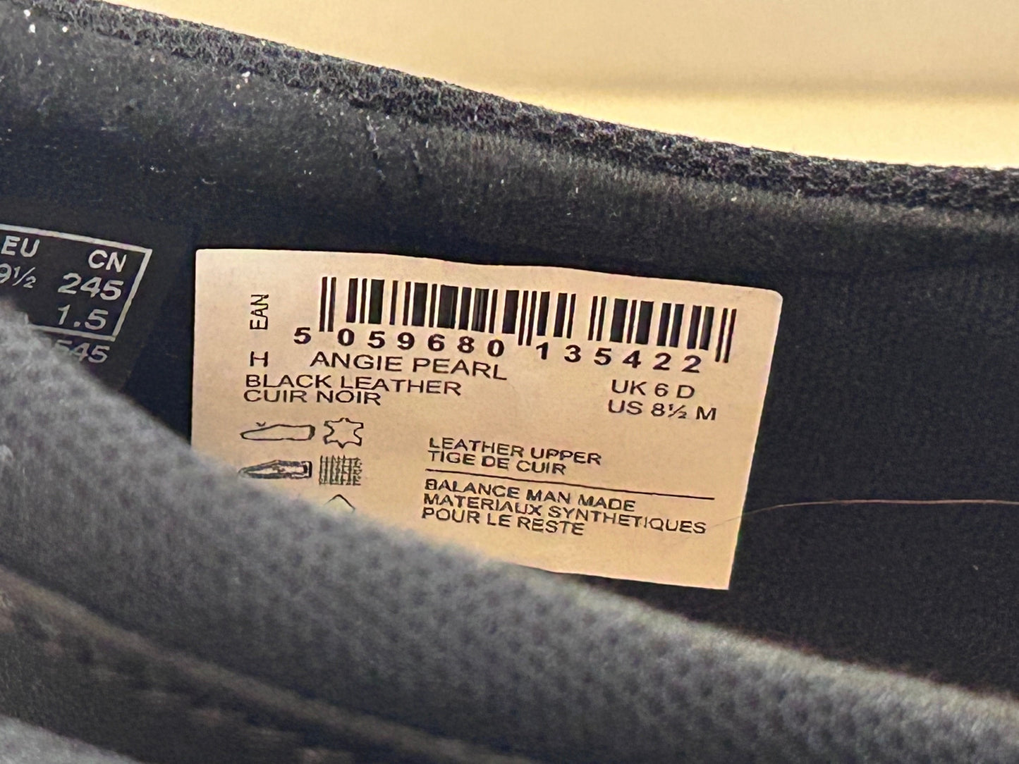 Clark’s Angie Pearl Slip-On Womens Shoes Size 8.5 Black Brand New w/o Box