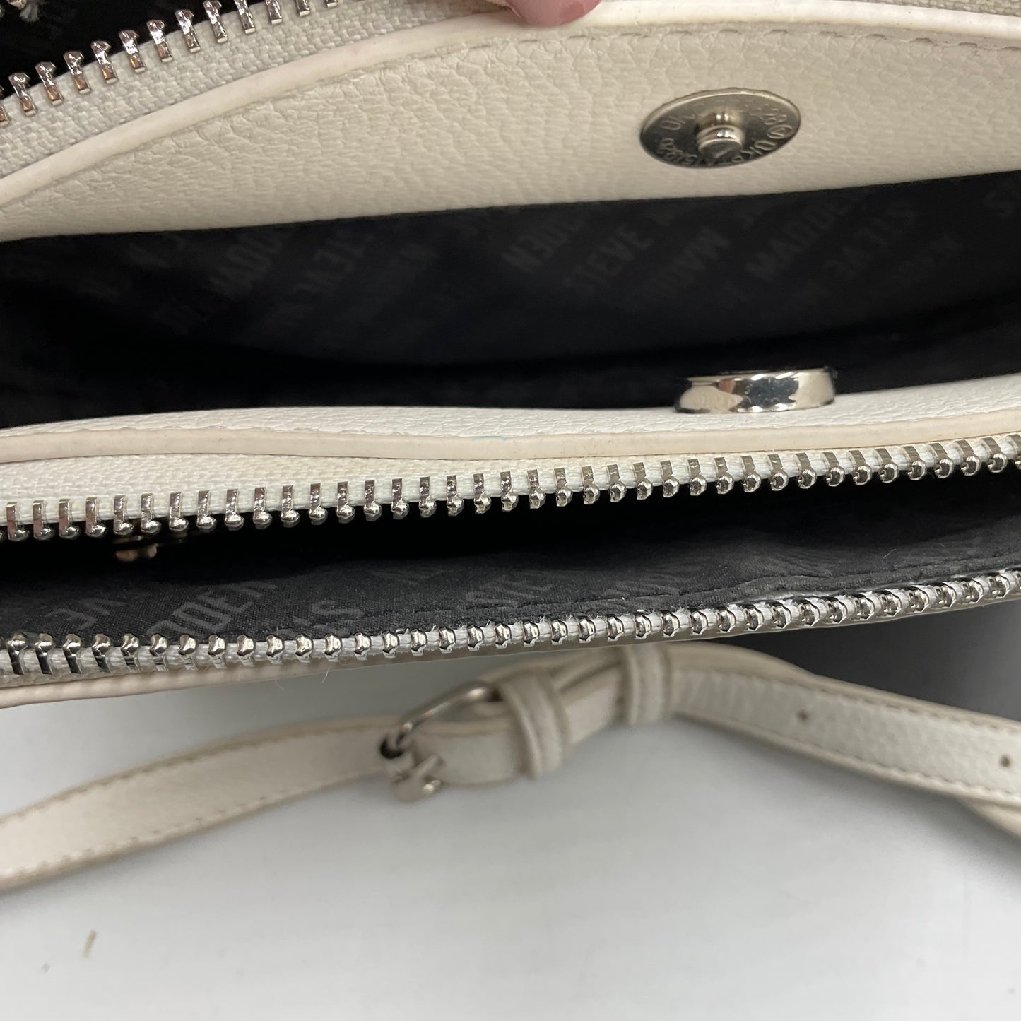 Steve Madden White Small Purse
