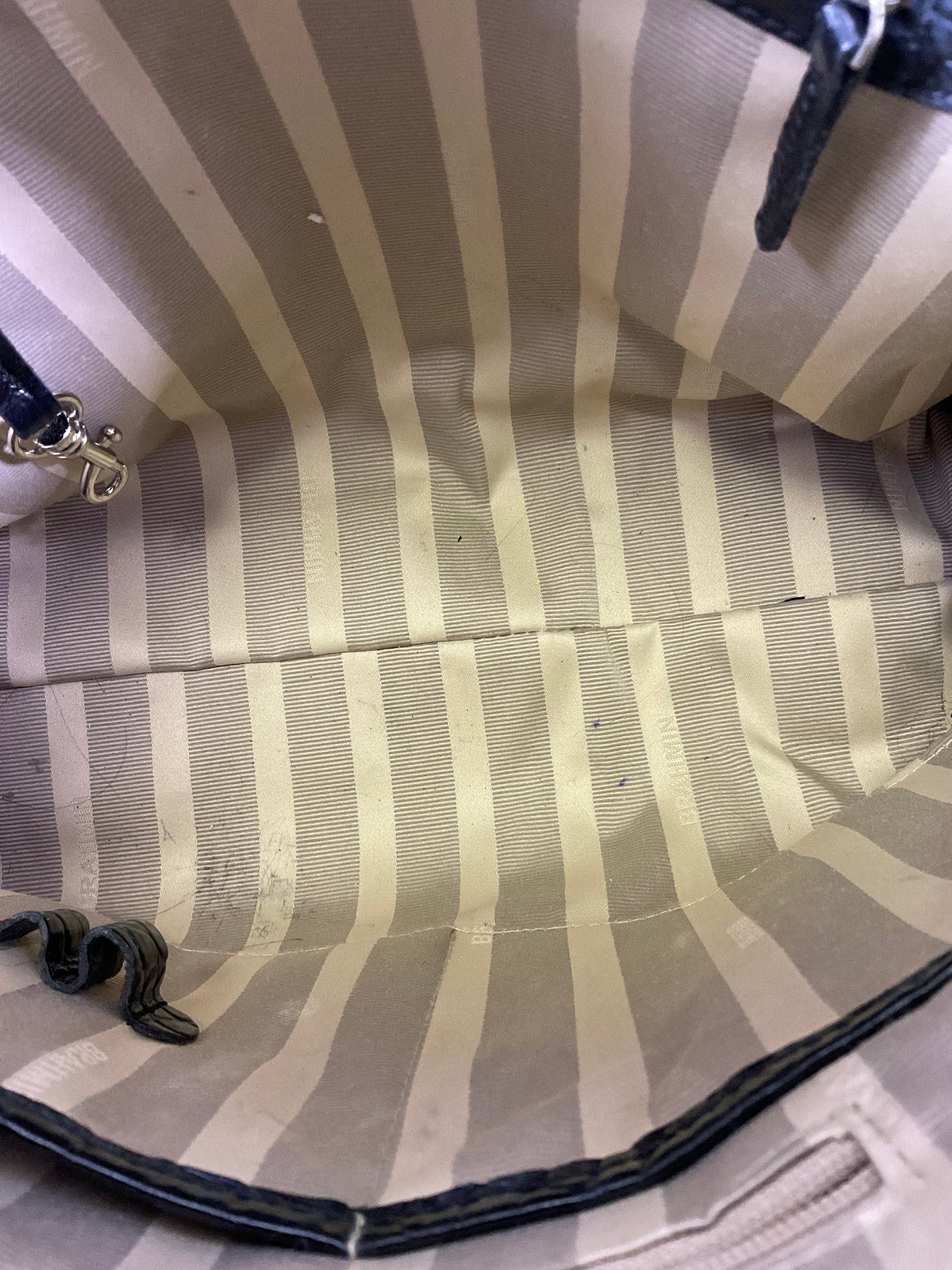 Brahmin Silver and Black Women's Leather Purse Shoulder Bag Faux Snakeskin Design and Metal Accents