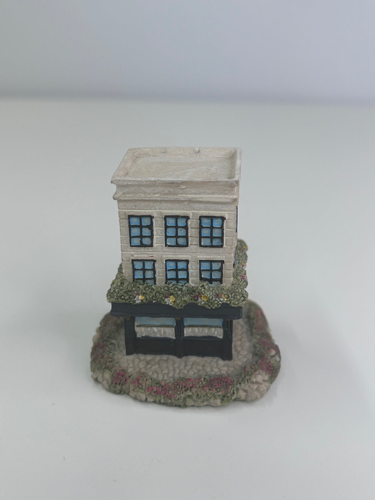 Baileys Irish Cream Vintage 1996 Murphy's Cafe Mini Coffee Shop Figurine #2