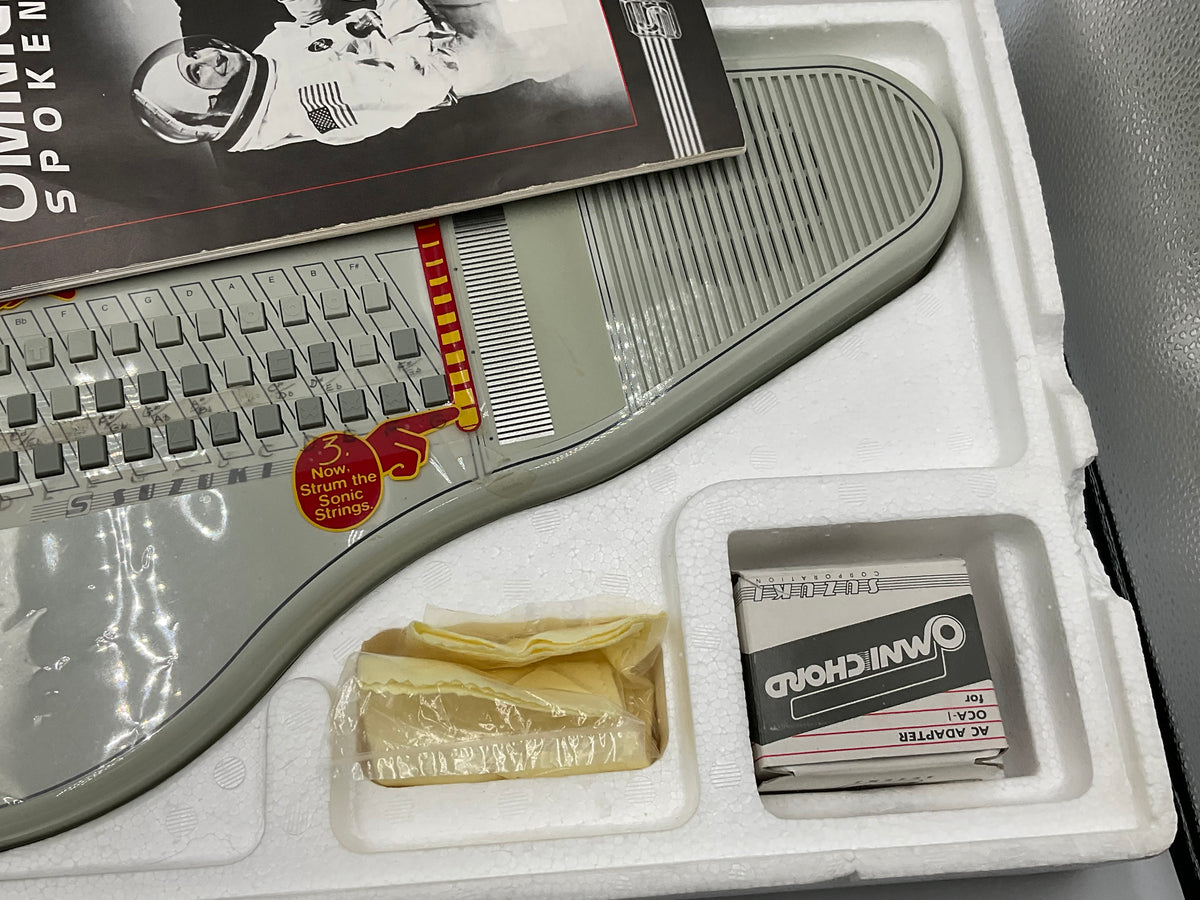 Suzuki Omnichord System Two (Model OM-84)