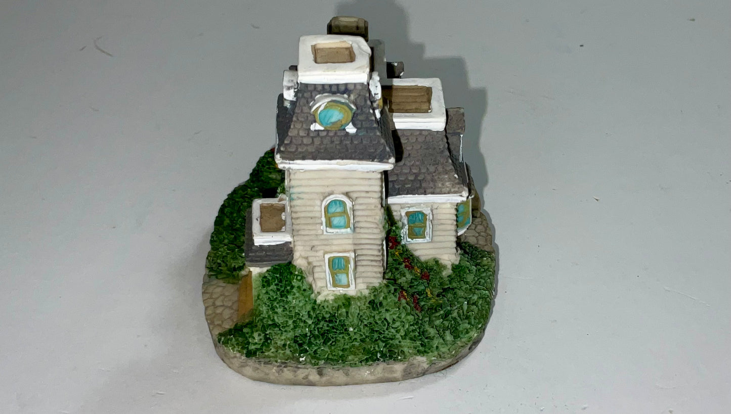 The Dubois Mansion Liberty Falls Americana Collection