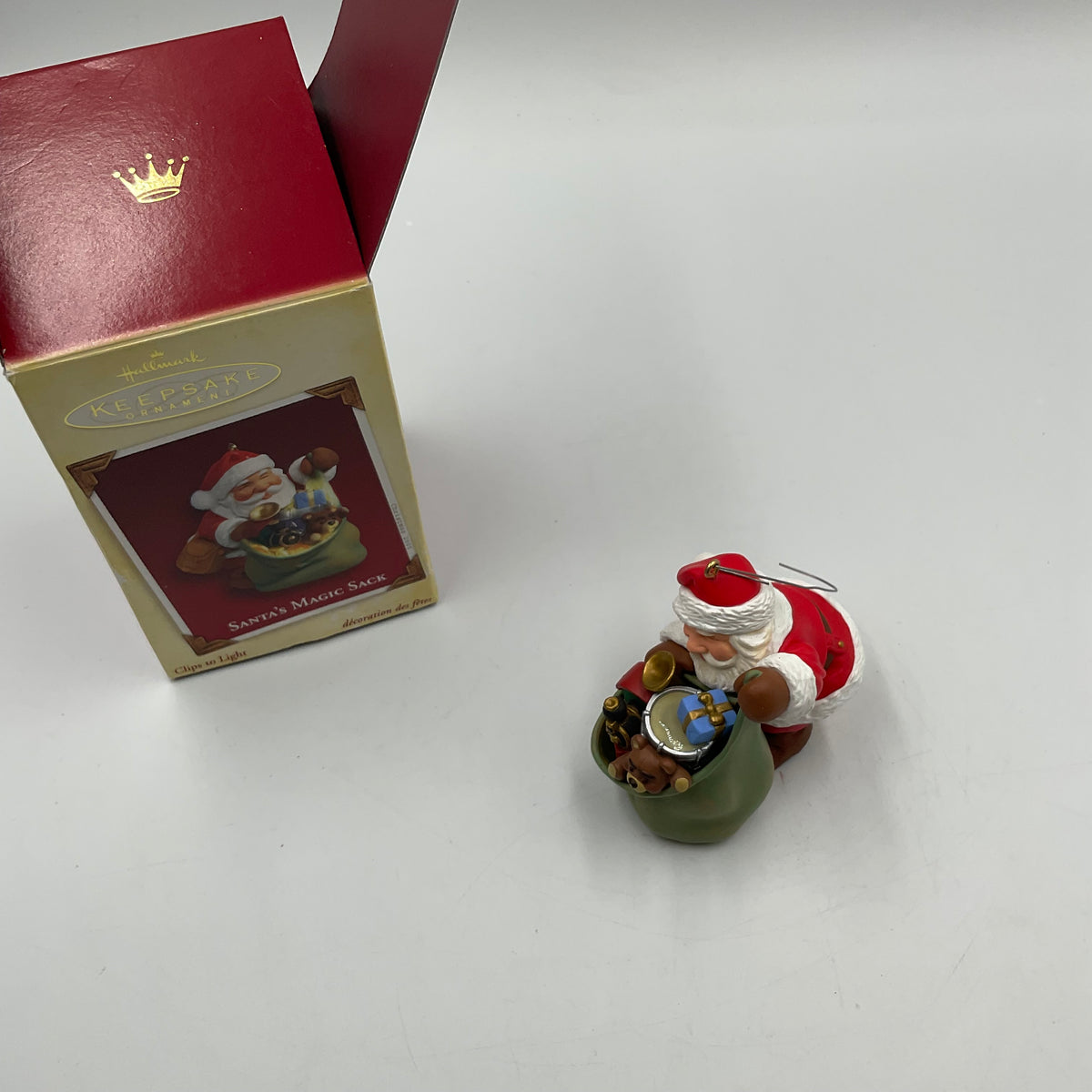 2005 Hallmark Keepsake Ornament Santa’s Magic Sack