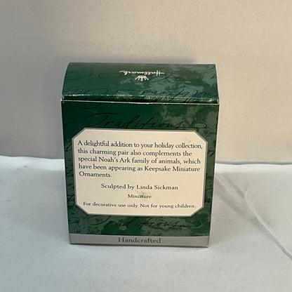 1998 Hallmark Keepsake Miniature Ornament "Peaceful Pandas" NIB Noah's Ark