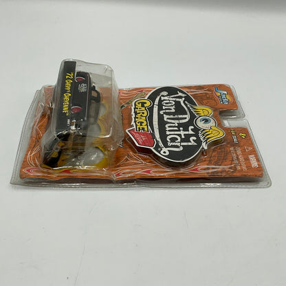 2004 Jada Toys Von Dutch Garage 1:64 Scale 1972 Chevy Cheyenne