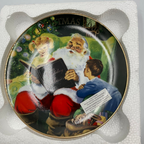 2006 Avon “Storytime With Santa” Christmas Plate