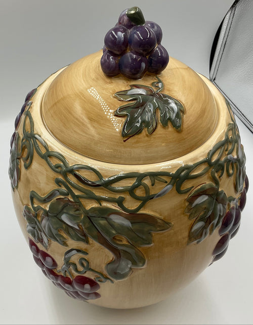 Noble Excellence Meritage Grape Vine Ceramic Covered Canister Jar