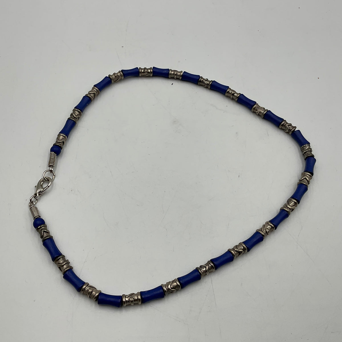 Blue and Silvertone Tube Shaped Beads Fashion Jewelry Necklace