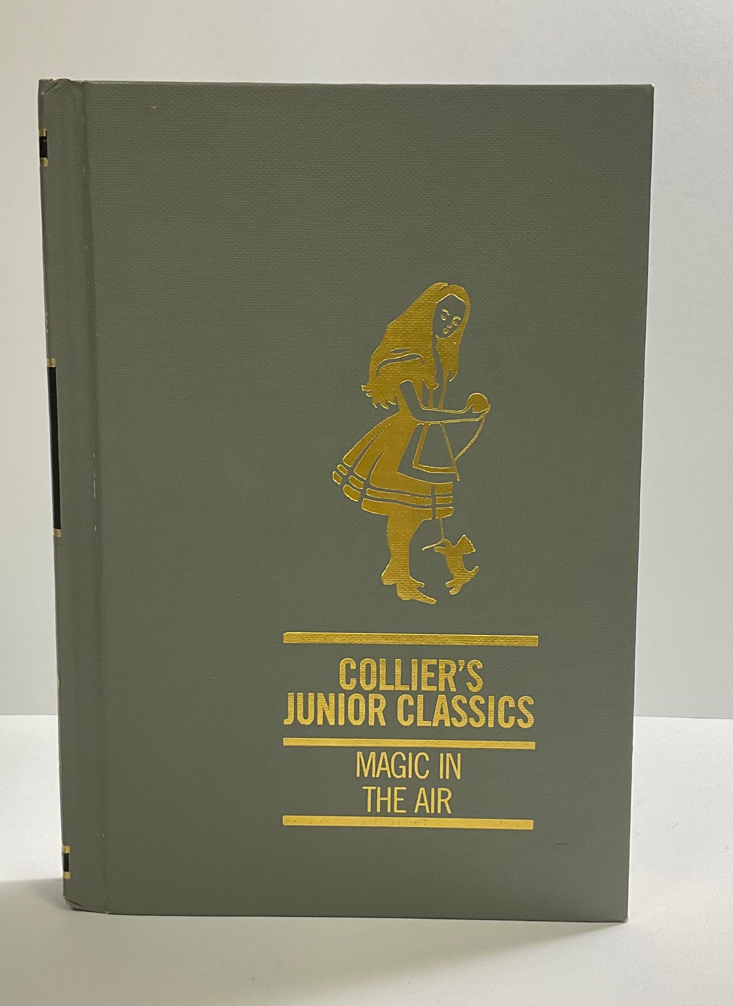 Magic in the Air Collier's Junior Classics Series #3 Vintage 1962 Hardcover Book Crowell-Collier Publishing Company Excellent Condition
