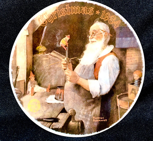 Norman Rockwell Santa in His Workshop Vintage 1984 Limited Edition Collector Plate