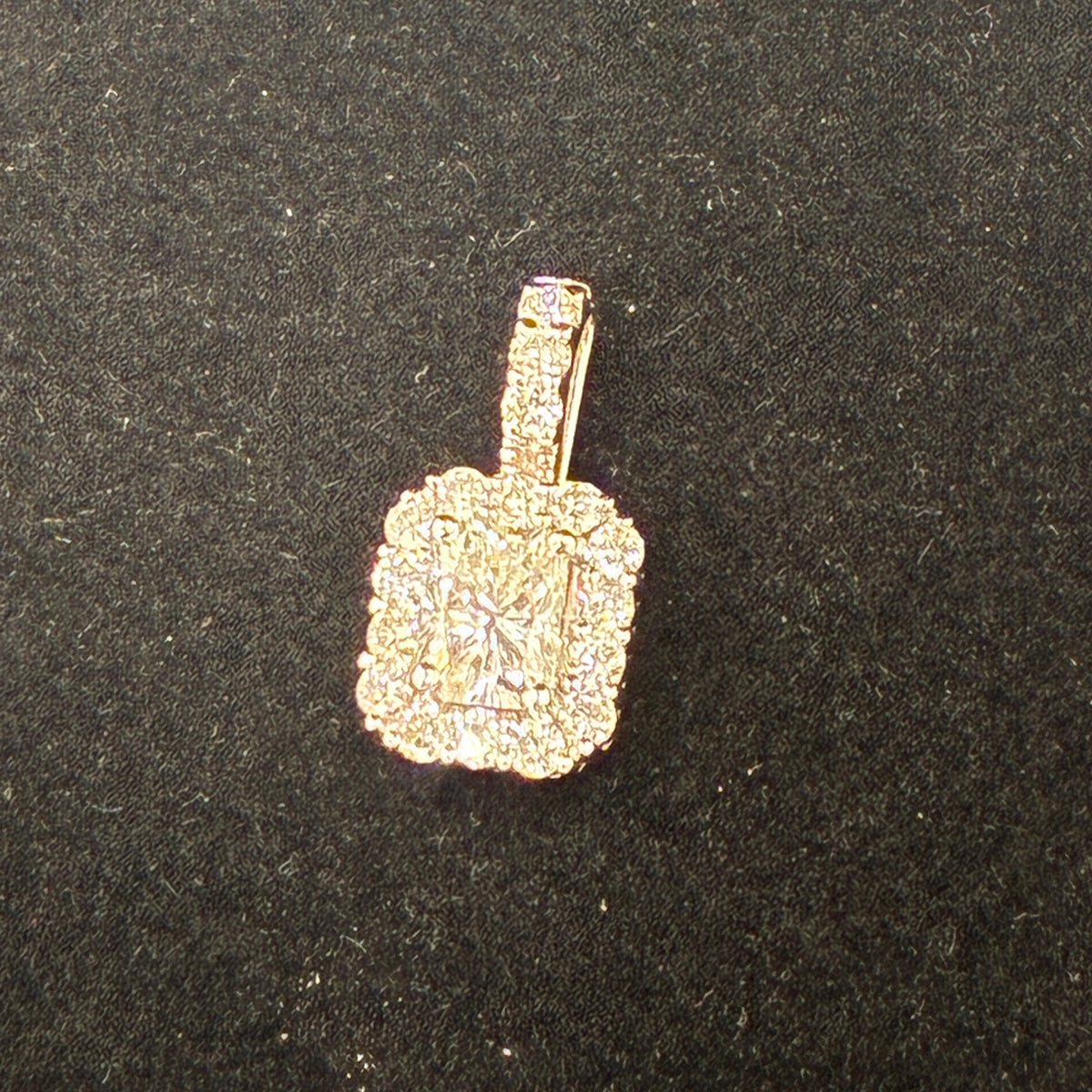 14K Gold 2/3 Carat Diamonds 0.40 CT Center Radiant Emerald Cut Pendant RSJ