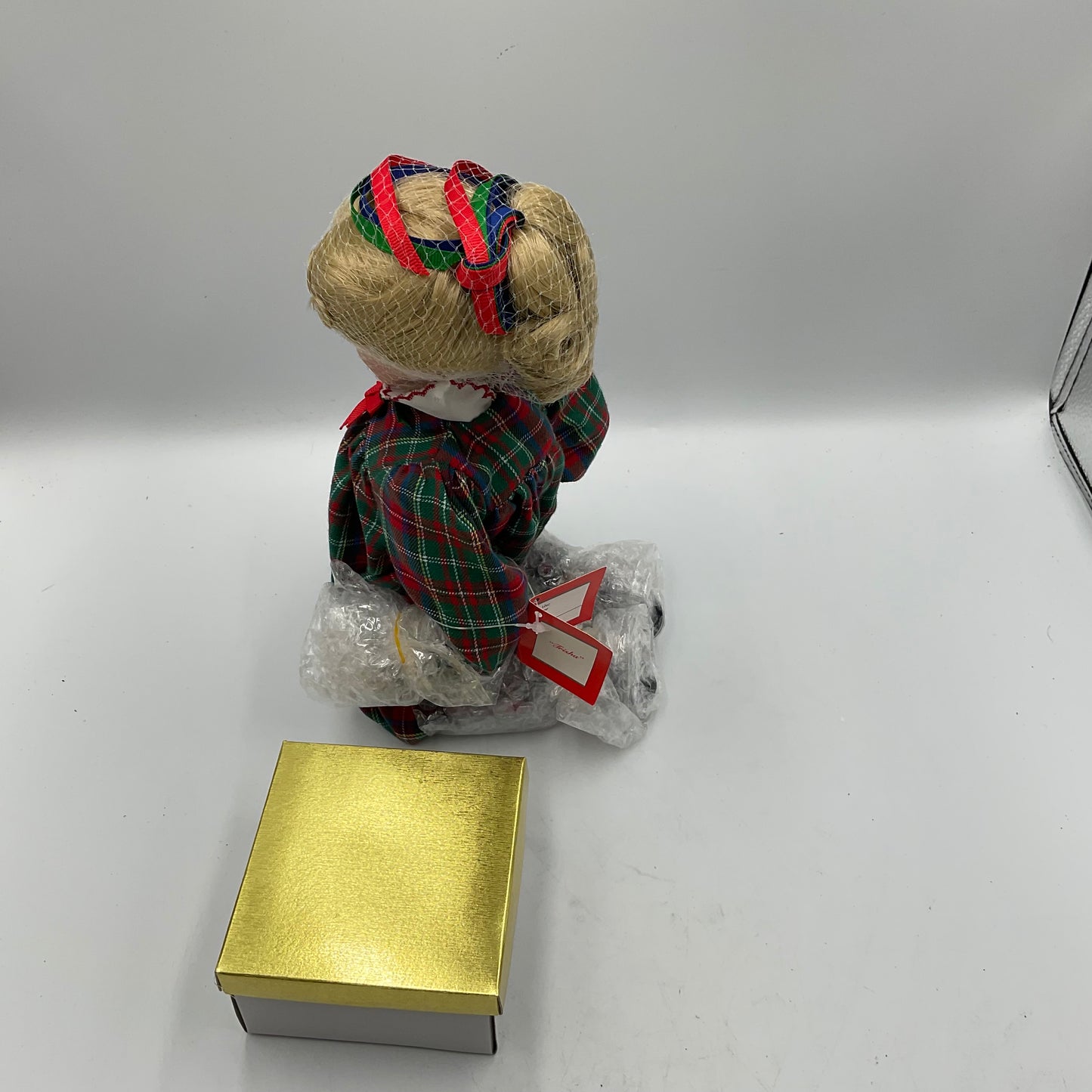 Ashton-Drake Galleries Trisha Doll 13 Inches Tall in Original Box