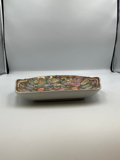Chinese Famille Rose "Millefleur" (Thousand Flowers) porcelain catchall / vanity tray