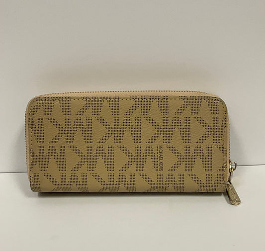 Michael Kors MK Logo Champagne Beige Leather Wallet Clutch New Without Tags
