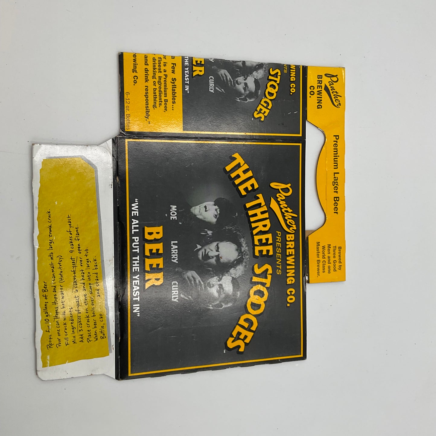 Vintage 1998 Collector’s 6 Pack Holder The Stooges Beer