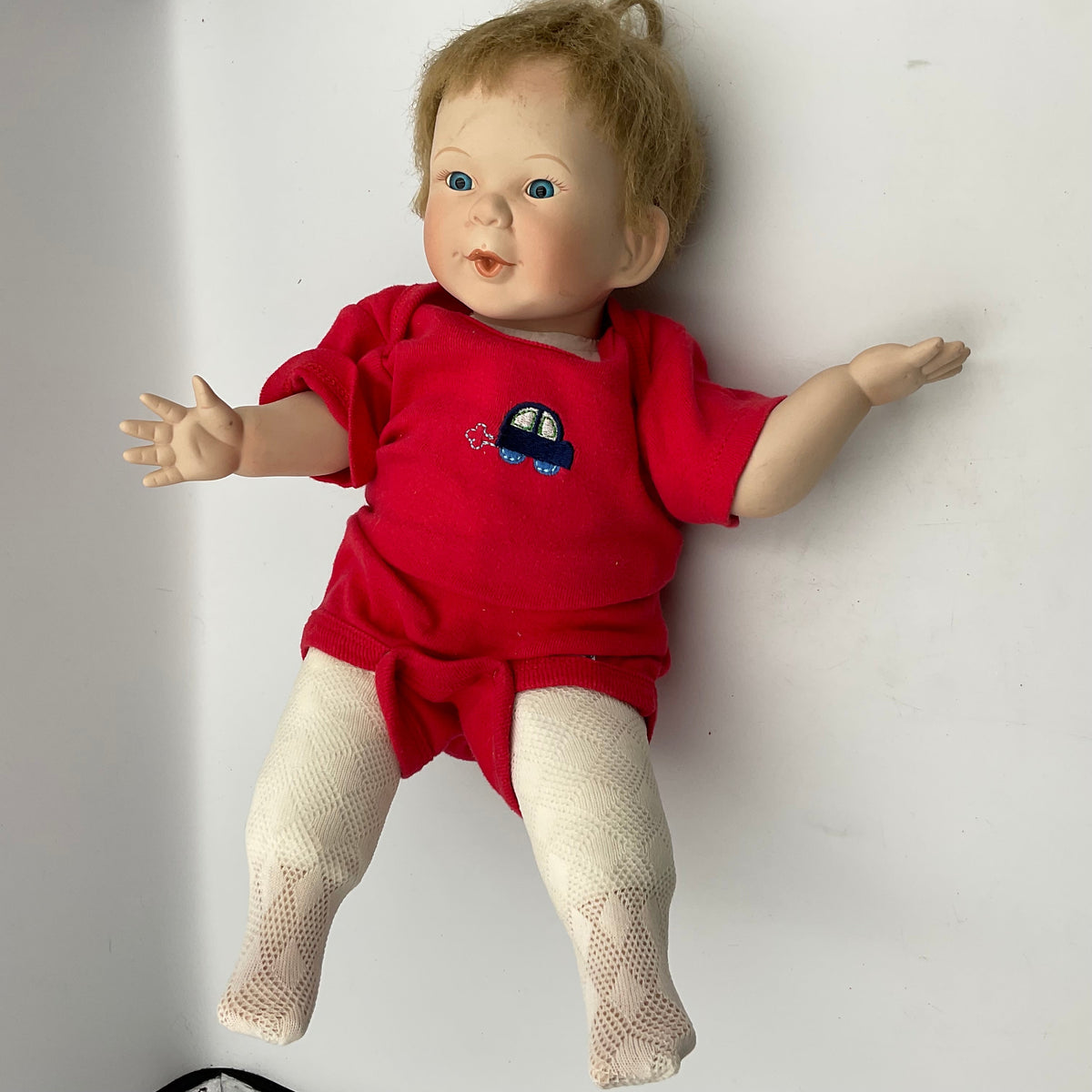 Ashton Drake Galleries Porcelain Baby Doll Blue Eyes Blonde Hair M31610