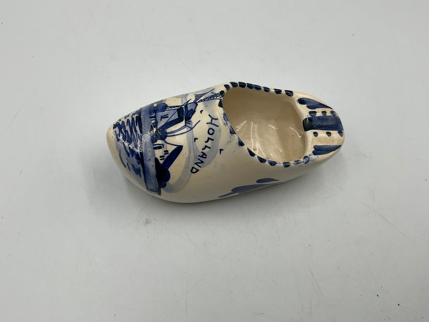 Dutch Vintage Delft Blue Hand Painted Windmill Scene Clog Ashtray