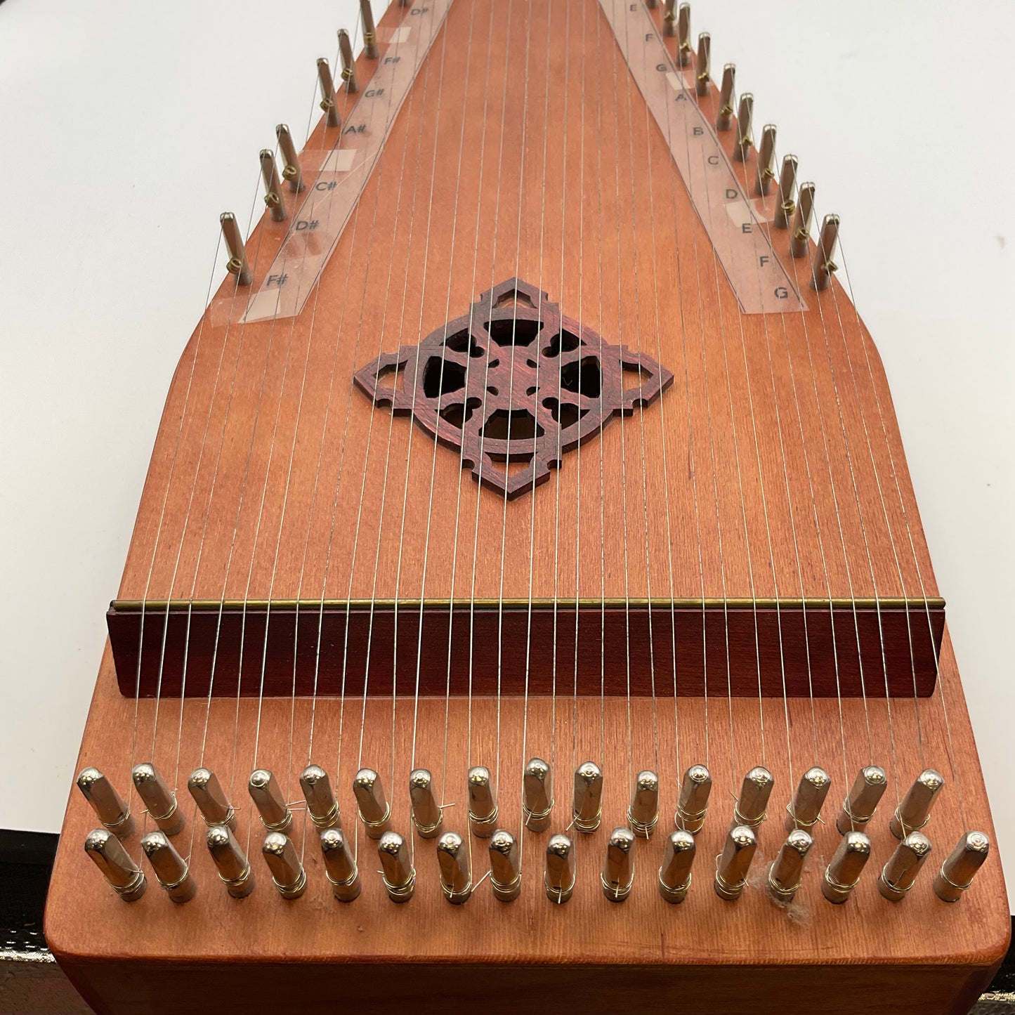 Bowed Psaltery 32 Strings with 2 Bows