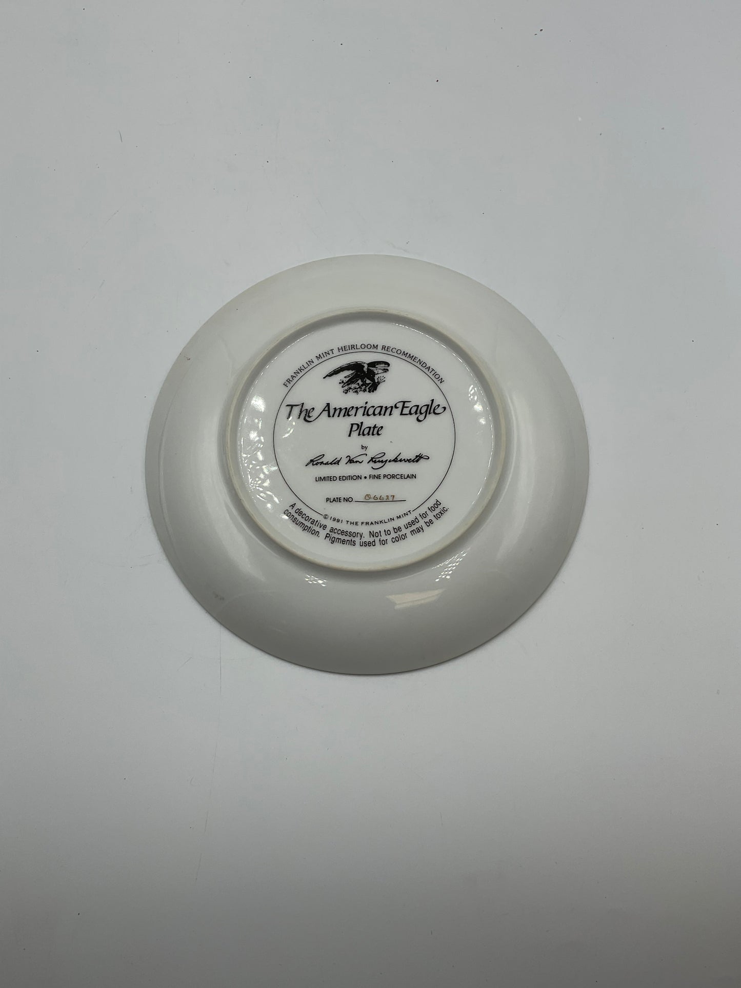 American Eagle Plate By Ronald Van Ruyckevelt Franklin Mint