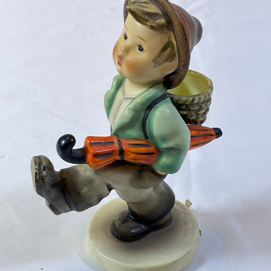 Goebel Hummel Vintage Globe Trotter Porcelain Figurine #79