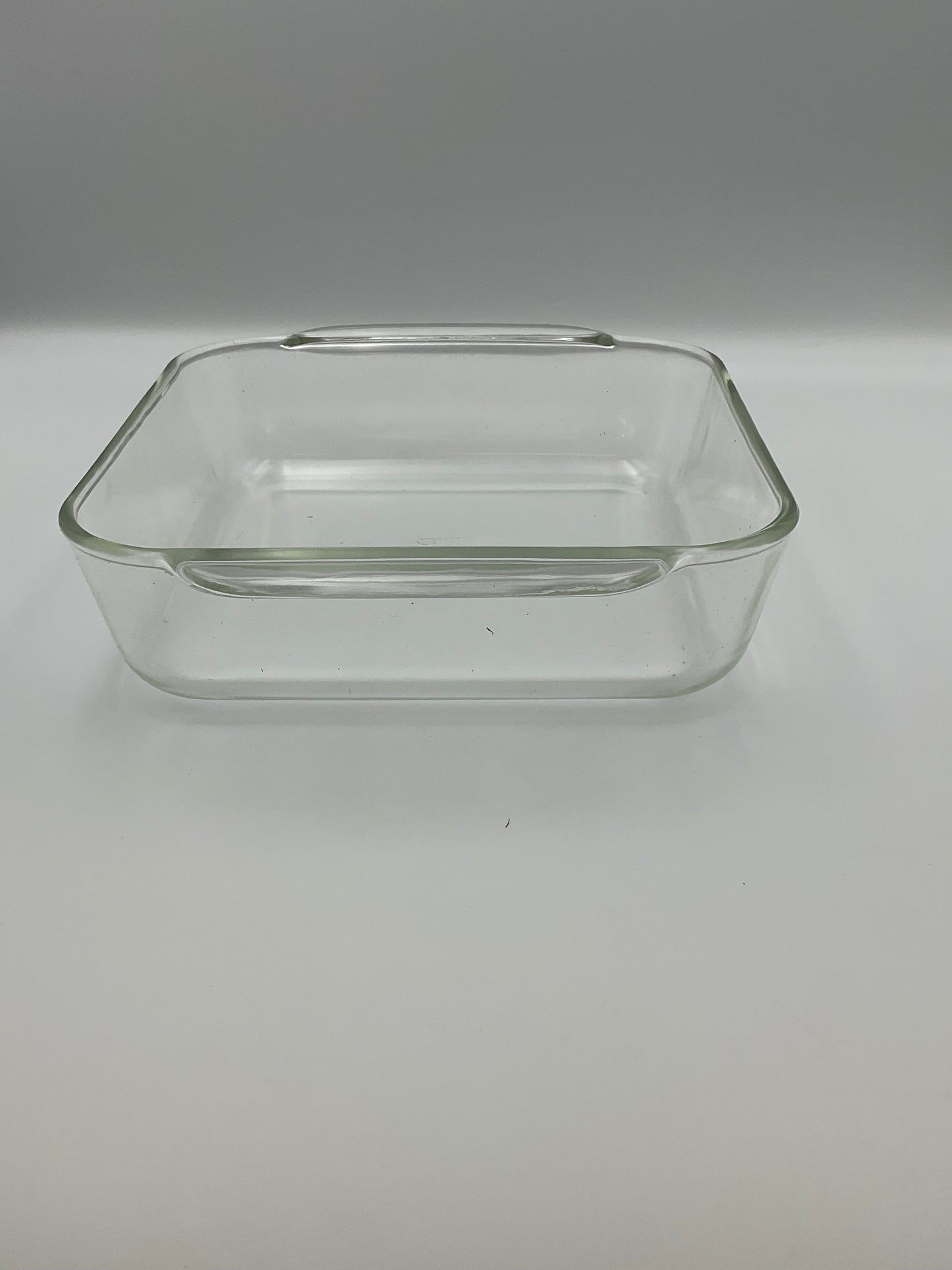 Set of 4 original 1986 Pyrex glass baking set. 4359